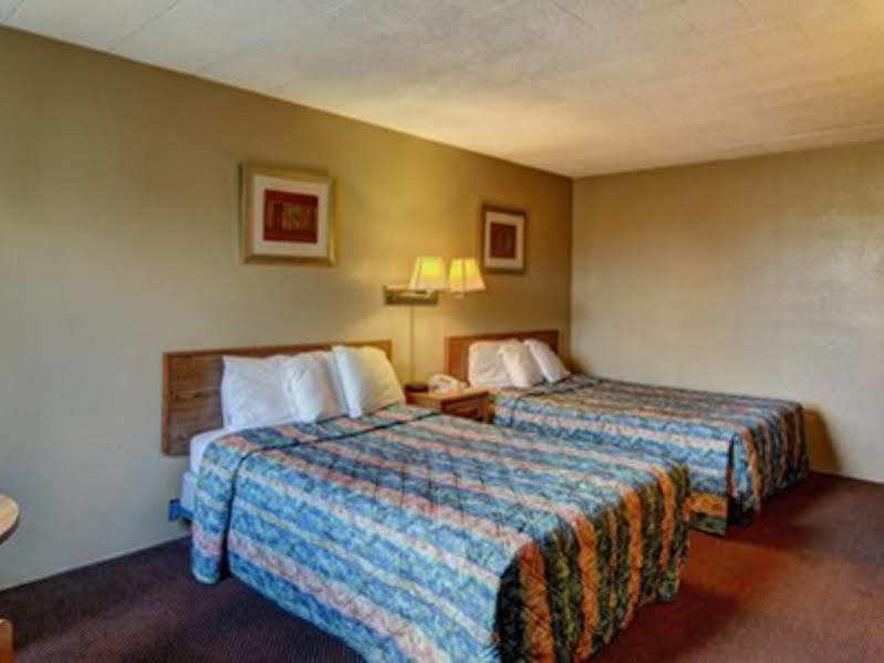 Days Inn Clearfield Eksteriør billede